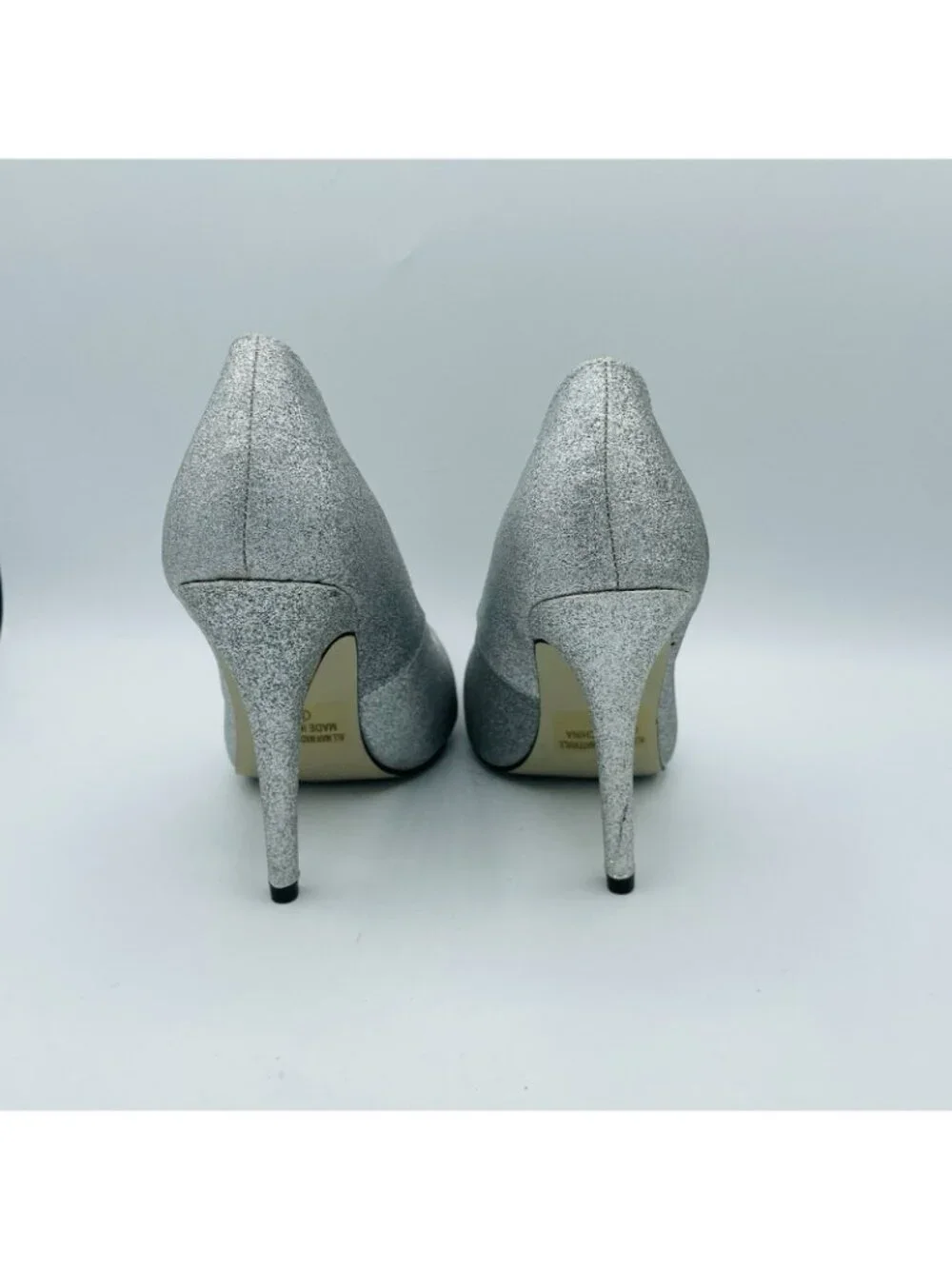 Chase & Chloe Shoes Womens Size 7 Silver Glitter Shiny Heels Stiletto Pumps Slip